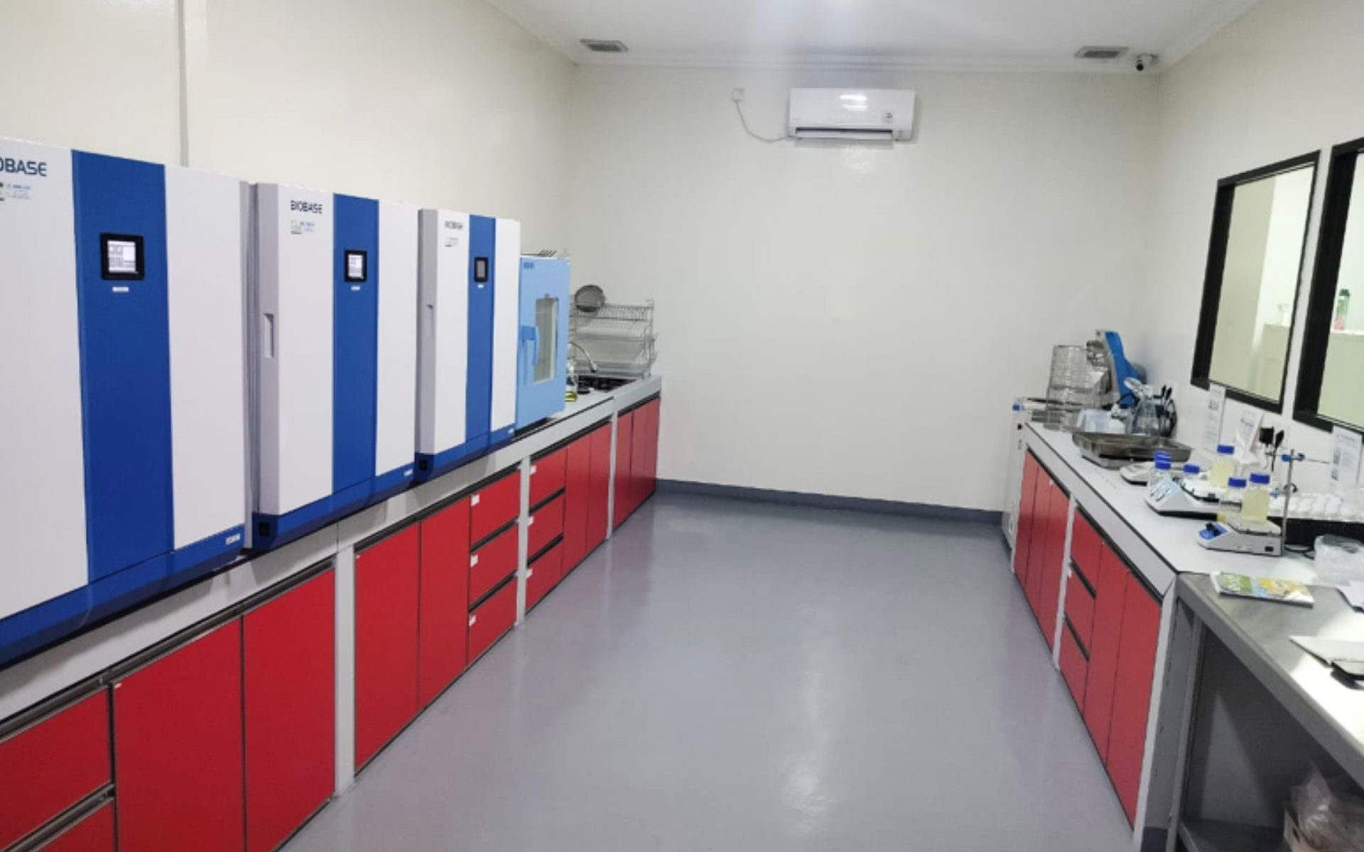 We provide natural extracts for various industry (B2B)